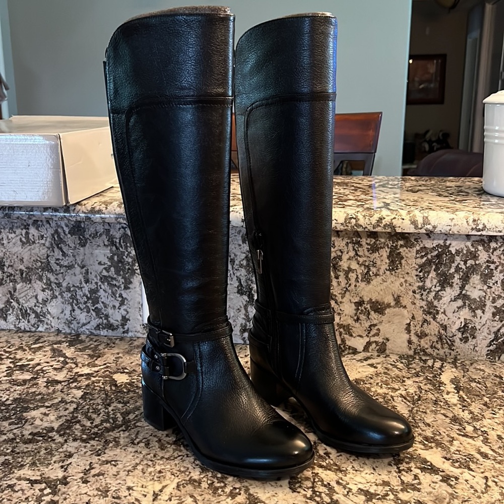 NWT - Marc Fisher 8.5 M Black Leather Kierra Tall Shaft Boots